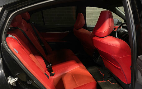 Toyota Camry, 2024 год, 3 860 000 рублей, 11 фотография