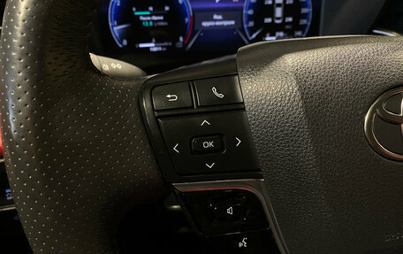 Toyota Camry, 2024 год, 3 860 000 рублей, 17 фотография