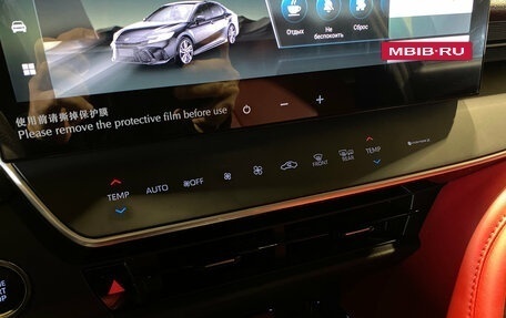 Toyota Camry, 2024 год, 3 860 000 рублей, 13 фотография