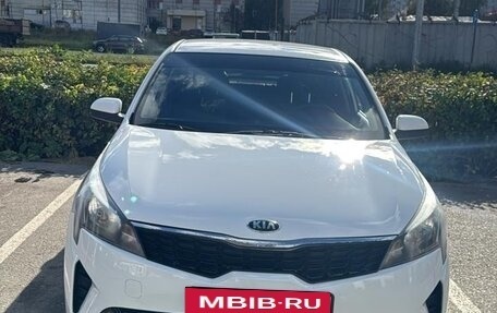 KIA Rio IV, 2021 год, 1 000 000 рублей, 5 фотография