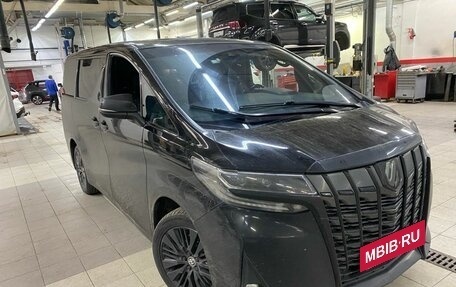 Toyota Alphard III, 2021 год, 4 999 000 рублей, 2 фотография