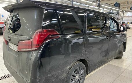 Toyota Alphard III, 2021 год, 4 999 000 рублей, 3 фотография