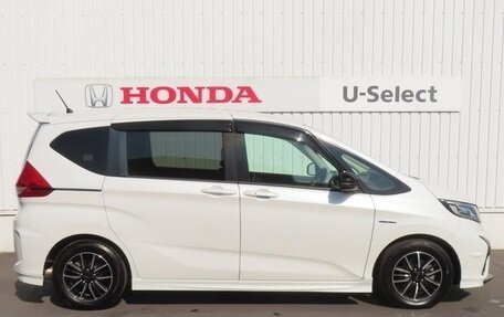 Honda Freed II, 2023 год, 1 270 000 рублей, 7 фотография