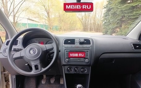 Volkswagen Polo VI (EU Market), 2011 год, 560 000 рублей, 9 фотография