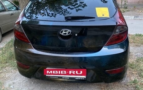 Hyundai Solaris II рестайлинг, 2011 год, 606 000 рублей, 4 фотография