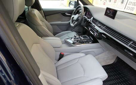 Audi Q7, 2018 год, 4 495 000 рублей, 15 фотография