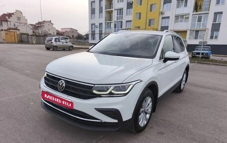 Volkswagen Tiguan II, 2021 год, 3 335 000 рублей, 3 фотография