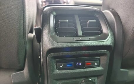 Volkswagen Tiguan II, 2021 год, 3 335 000 рублей, 17 фотография