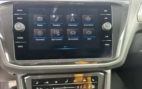 Volkswagen Tiguan II, 2021 год, 3 335 000 рублей, 16 фотография