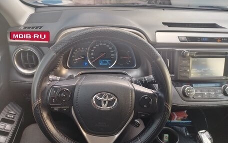 Toyota RAV4, 2014 год, 2 050 000 рублей, 4 фотография