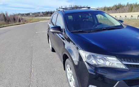 Toyota RAV4, 2014 год, 2 050 000 рублей, 31 фотография