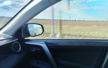 Toyota RAV4, 2014 год, 2 050 000 рублей, 34 фотография