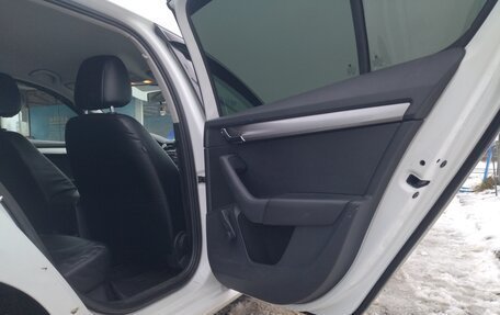 Skoda Octavia, 2018 год, 1 050 000 рублей, 8 фотография