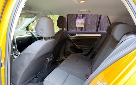 Volkswagen Golf VII, 2018 год, 1 800 000 рублей, 12 фотография