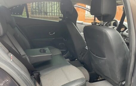 Renault Fluence I, 2012 год, 850 000 рублей, 8 фотография
