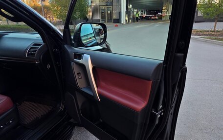 Toyota Land Cruiser Prado 150 рестайлинг 2, 2021 год, 8 250 000 рублей, 14 фотография