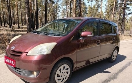 Toyota Passo Sette, 2009 год, 677 777 рублей, 3 фотография