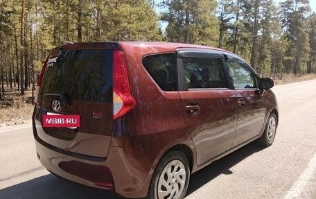 Toyota Passo Sette, 2009 год, 677 777 рублей, 2 фотография