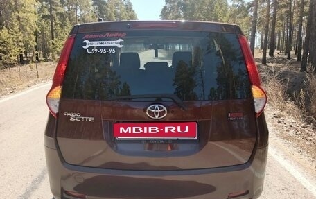 Toyota Passo Sette, 2009 год, 677 777 рублей, 5 фотография