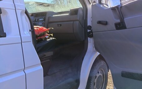 Volkswagen Transporter T4, 1994 год, 550 000 рублей, 8 фотография