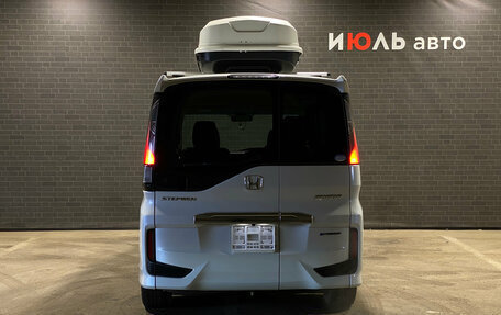 Honda Stepwgn IV, 2019 год, 2 575 000 рублей, 6 фотография