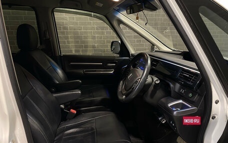 Honda Stepwgn IV, 2019 год, 2 575 000 рублей, 10 фотография