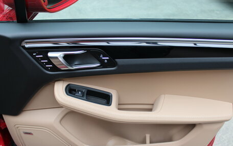 Porsche Macan I рестайлинг, 2024 год, 8 300 000 рублей, 25 фотография