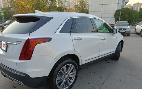 Cadillac XT5 I рестайлинг, 2021 год, 4 300 000 рублей, 3 фотография