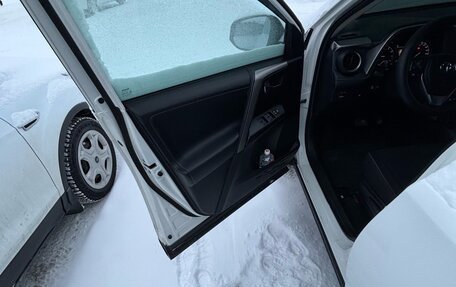 Toyota RAV4, 2018 год, 2 570 000 рублей, 6 фотография