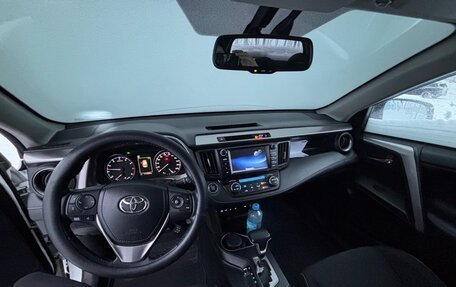 Toyota RAV4, 2018 год, 2 570 000 рублей, 7 фотография
