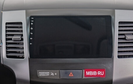 Mitsubishi Outlander III рестайлинг 3, 2011 год, 1 299 000 рублей, 14 фотография