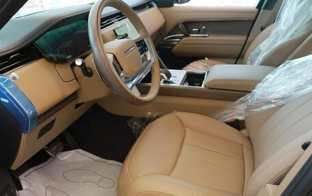 Land Rover Range Rover IV рестайлинг, 2025 год, 24 000 000 рублей, 10 фотография