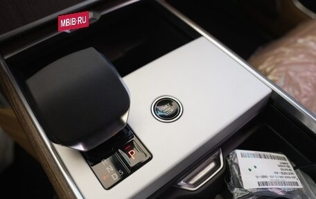 Land Rover Range Rover IV рестайлинг, 2025 год, 24 000 000 рублей, 16 фотография