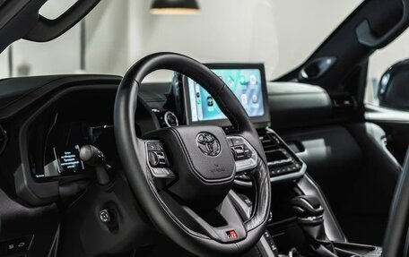 Toyota Land Cruiser, 2026 год, 16 490 000 рублей, 10 фотография