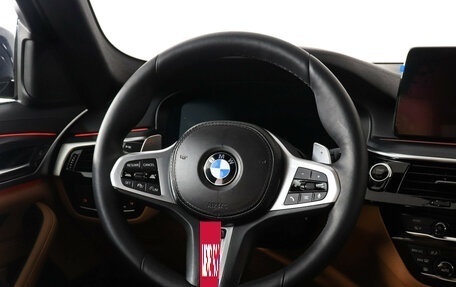 BMW 5 серия, 2021 год, 6 199 000 рублей, 15 фотография