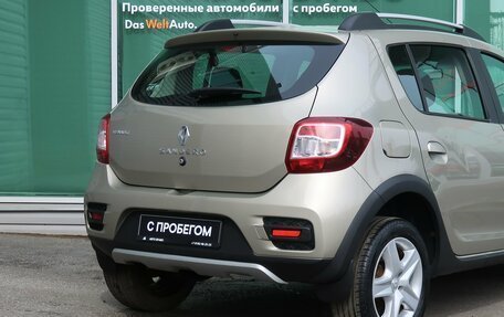 Renault Sandero II рестайлинг, 2016 год, 979 000 рублей, 8 фотография