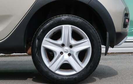 Renault Sandero II рестайлинг, 2016 год, 979 000 рублей, 14 фотография