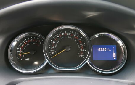 Renault Sandero II рестайлинг, 2016 год, 979 000 рублей, 15 фотография