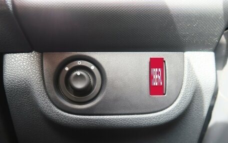 Renault Sandero II рестайлинг, 2016 год, 979 000 рублей, 23 фотография