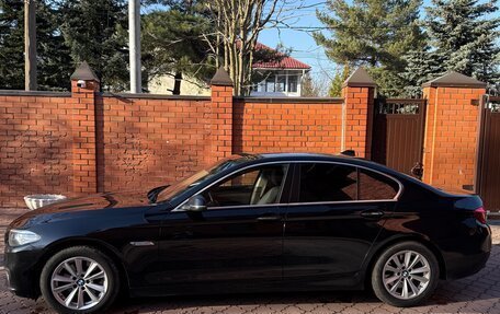 BMW 5 серия, 2016 год, 2 200 000 рублей, 4 фотография