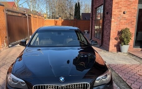 BMW 5 серия, 2016 год, 2 200 000 рублей, 2 фотография