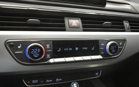 Audi A4, 2016 год, 2 170 000 рублей, 24 фотография