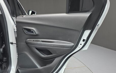 Chevrolet Trax, 2022 год, 1 560 000 рублей, 13 фотография
