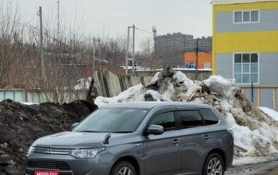 Mitsubishi Outlander III рестайлинг 3, 2014 год, 1 800 000 рублей, 1 фотография