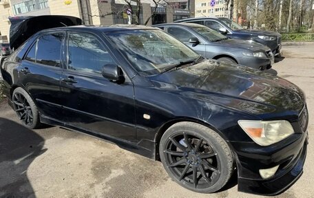 Toyota Altezza, 2001 год, 800 000 рублей, 4 фотография