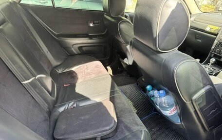 Toyota Altezza, 2001 год, 800 000 рублей, 7 фотография