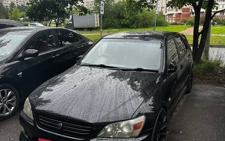 Toyota Altezza, 2001 год, 800 000 рублей, 2 фотография