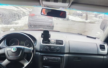 Skoda Fabia II, 2009 год, 380 000 рублей, 9 фотография