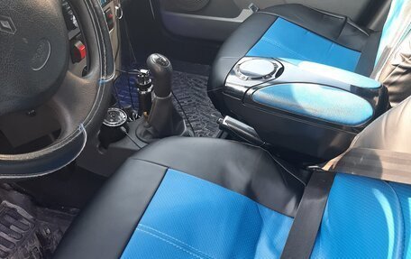 Renault Logan I, 2007 год, 380 000 рублей, 3 фотография