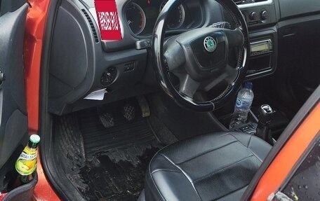 Skoda Fabia II, 2009 год, 380 000 рублей, 7 фотография